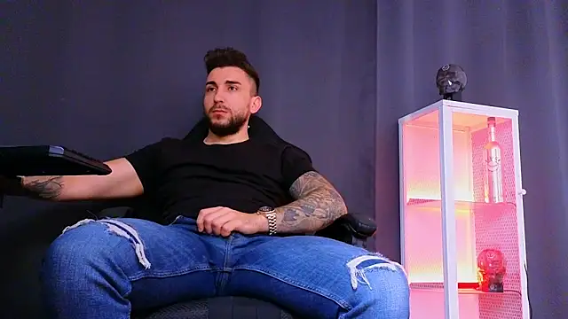 MightyAaron66 online show from 2, 3, 2025