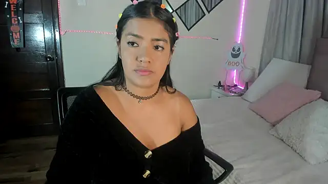 arianithaxox online show from 5, 11, 2025