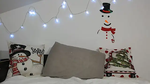 SweetMaddy888 online show from 14, 12, 2024