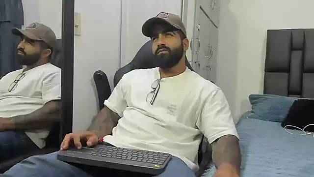 Snapshot of Lyon_vach chatting on 15, 12, 2024 Lyon vach online show from 15, 12, 2024
