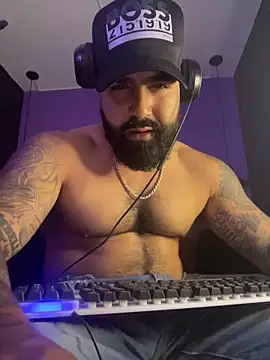 Snapshot of Lyon_vach chatting on 27, 9, 2025 Lyon vach online show from 27, 9, 2025