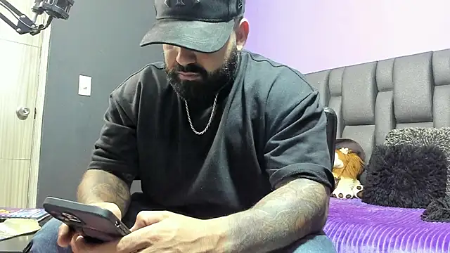 Lyon vach online show from 5, 4, 2026