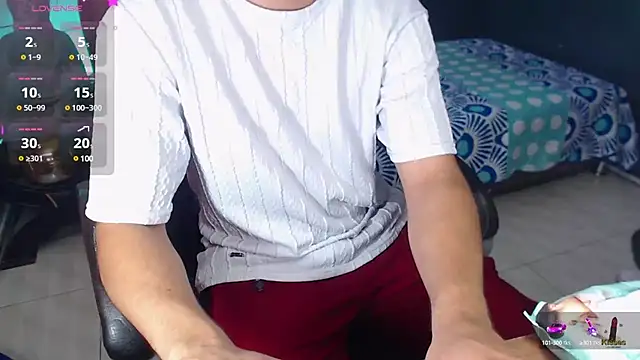 nolan twink1 online show from 5, 2, 2025