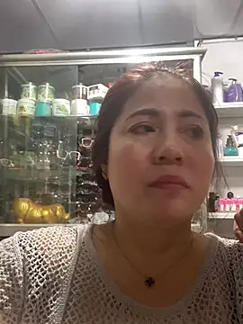 Snapshot of Cesywet chatting on 17, 2, 2025 Cesywet online show from 17, 2, 2025