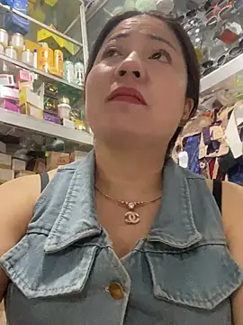 Snapshot of Cesywet chatting on 22, 3, 2025 Cesywet online show from 22, 3, 2025