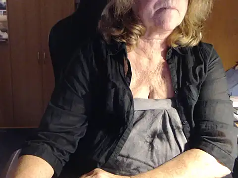 Snapshot of _sunshine__ chatting on 27, 1, 2025 sunshine online show from 27, 1, 2025
