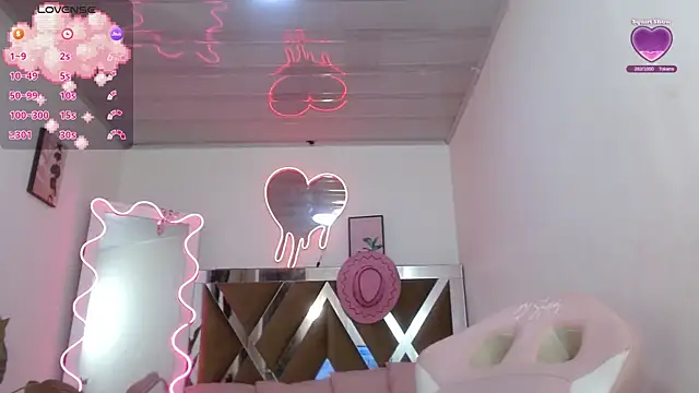 Snapshot of Anastaciia_tay chatting on 1, 2, 2025 Anastaciia tay online show from 1, 2, 2025