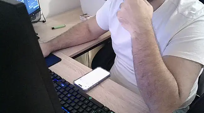 Snapshot of zebymasry chatting on 5, 12, 2024 zebymasry online show from 5, 12, 2024