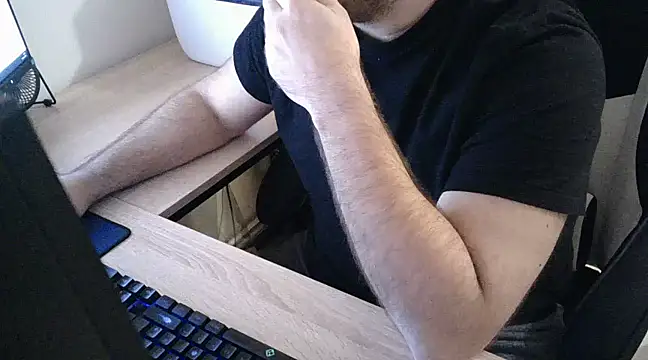 Snapshot of zebymasry chatting on 3, 1, 2025 zebymasry online show from 3, 1, 2025