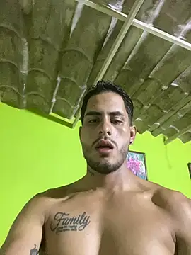 Snapshot of Dalton_oficial chatting on 7, 5, 2026 Dalton oficial online show from 7, 5, 2026