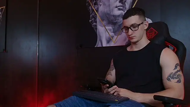 JacksonOlsenn online show from 17, 10, 2025