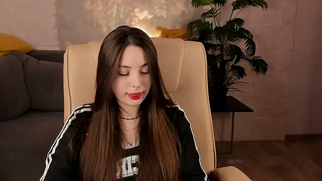 MoonLissa online show from 20, 12, 2024