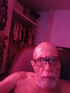 peterjohnsuarmanero online show from 13, 6, 2026