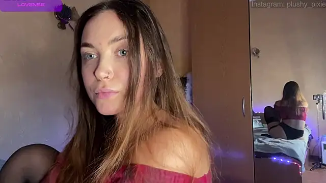 Snapshot of plushy_pixie chatting on 7, 12, 2024 plushy pixie online show from 7, 12, 2024