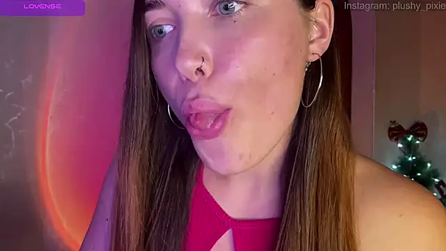 Snapshot of plushy_pixie chatting on 7, 12, 2024 plushy pixie online show from 7, 12, 2024