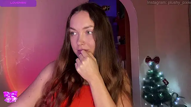 Snapshot of plushy_pixie chatting on 19, 12, 2024 plushy pixie online show from 19, 12, 2024