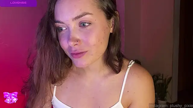 Snapshot of plushy_pixie chatting on 3, 1, 2025 plushy pixie online show from 3, 1, 2025