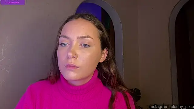 Snapshot of plushy_pixie chatting on 11, 1, 2025 plushy pixie online show from 11, 1, 2025