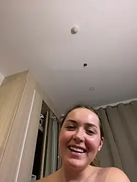 Snapshot of plushy_pixie chatting on 24, 2, 2025 plushy pixie online show from 24, 2, 2025