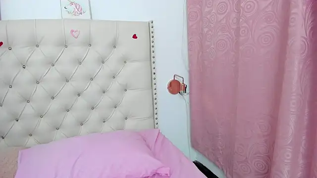 Kim Eli online show from 9, 3, 2025