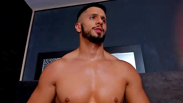 Snapshot of Cutetitslatin chatting on 22, 3, 2025 Cutetitslatin online show from 22, 3, 2025