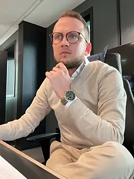 thehornyguy97 online show from 28, 4, 2026