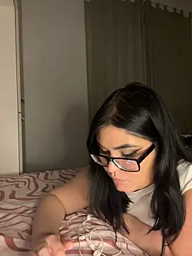 Snapshot of alexaandreea99 chatting on 9, 12, 2024 alexaandreea99 online show from 9, 12, 2024