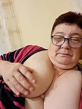 Snapshot of YourGoddess555 chatting on 4, 12, 2024 YourGoddess555 online show from 4, 12, 2024