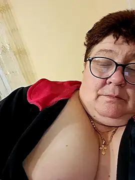 Snapshot of YourGoddess555 chatting on 2, 1, 2025 YourGoddess555 online show from 2, 1, 2025