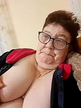 Snapshot of YourGoddess555 chatting on 4, 1, 2025 YourGoddess555 online show from 4, 1, 2025