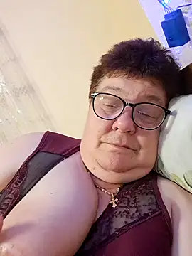 Snapshot of YourGoddess555 chatting on 8, 1, 2025 YourGoddess555 online show from 8, 1, 2025