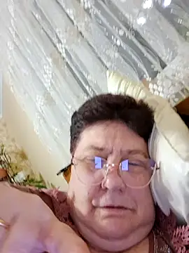 Snapshot of YourGoddess555 chatting on 28, 2, 2025 YourGoddess555 online show from 28, 2, 2025