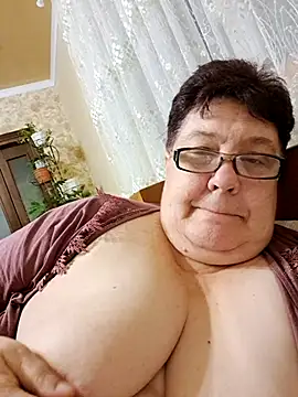 Snapshot of YourGoddess555 chatting on 3, 3, 2025 YourGoddess555 online show from 3, 3, 2025