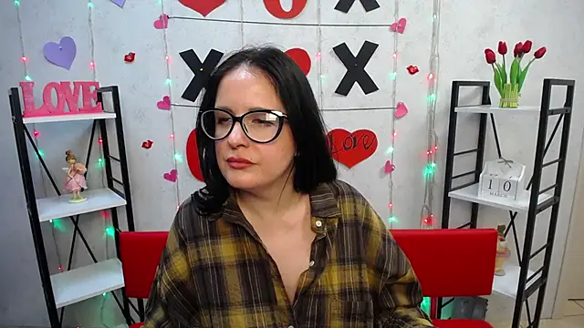 TayaBoret online show from 10, 3, 2025