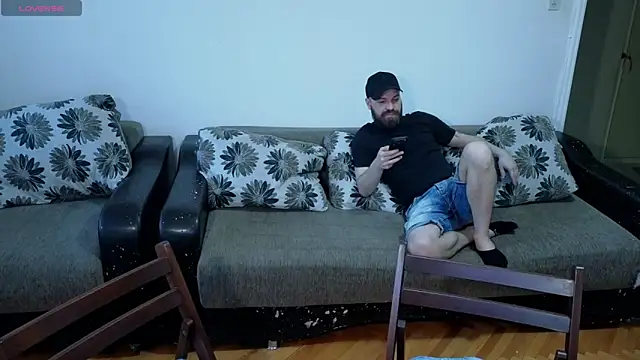 JohnnyStepBro online show from 13, 7, 2026