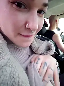 Snapshot of FoxRineHelen chatting on 27, 2, 2025 FoxRineHelen online show from 27, 2, 2025