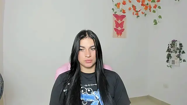 Emic  online show from 6, 4, 2026