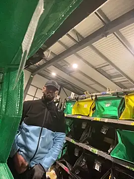 benben190 online show from 10, 3, 2025