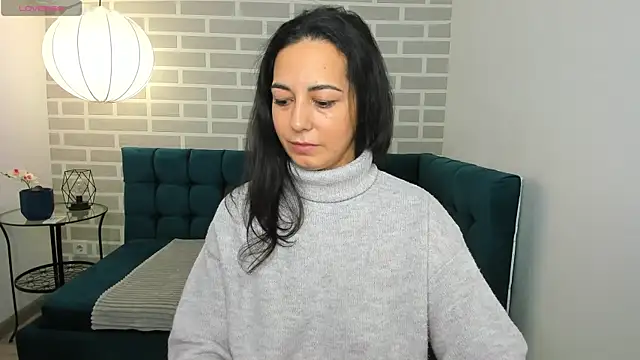 Linda Insatiable online show from 11, 11, 2025