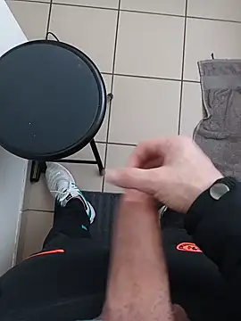 Snapshot of casper0303 chatting on 14, 1, 2025 casper0303 online show from 14, 1, 2025