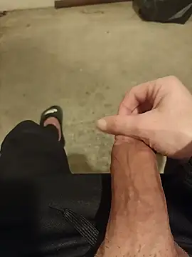 Snapshot of casper0303 chatting on 6, 3, 2025 casper0303 online show from 6, 3, 2025