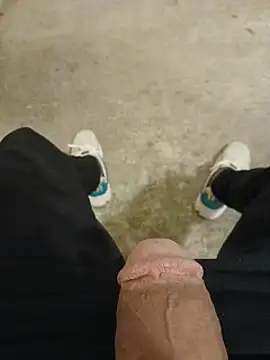 Snapshot of casper0303 chatting on 19, 9, 2025 casper0303 online show from 19, 9, 2025