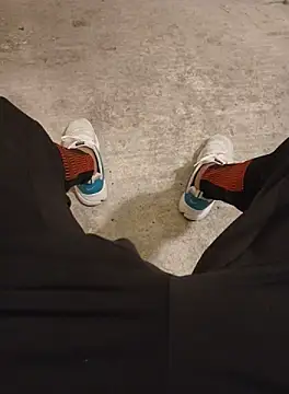 Snapshot of casper0303 chatting on 11, 10, 2025 casper0303 online show from 11, 10, 2025