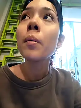 Snapshot of sophiaFoster4u chatting on 3, 2, 2025 sophiaFoster4u online show from 3, 2, 2025