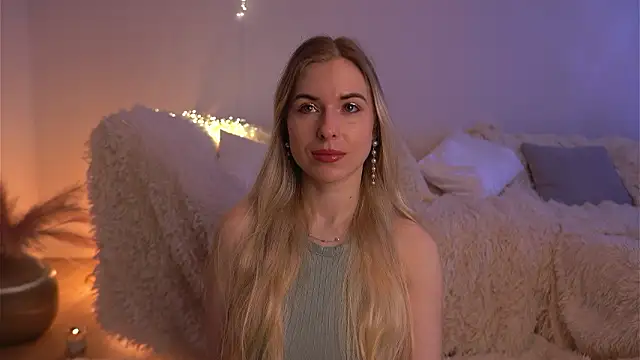 lorrie love story online show from 15, 3, 2026