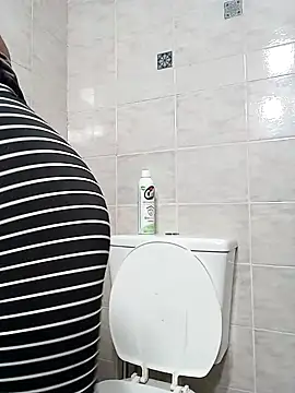 ximeenaah online show from 14, 3, 2025