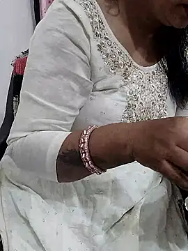 Urmila bhabhii online show from 5, 2, 2026