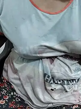 Snapshot of Urmila_bhabhii chatting on 14, 5, 2026 Urmila bhabhii online show from 14, 5, 2026