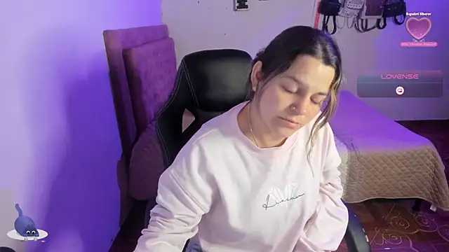 Snapshot of Sabrina_Hall_ chatting on 22, 11, 2025 Sabrina Hall online show from 22, 11, 2025