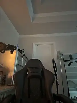 butterflybootyy online show from 15, 12, 2025